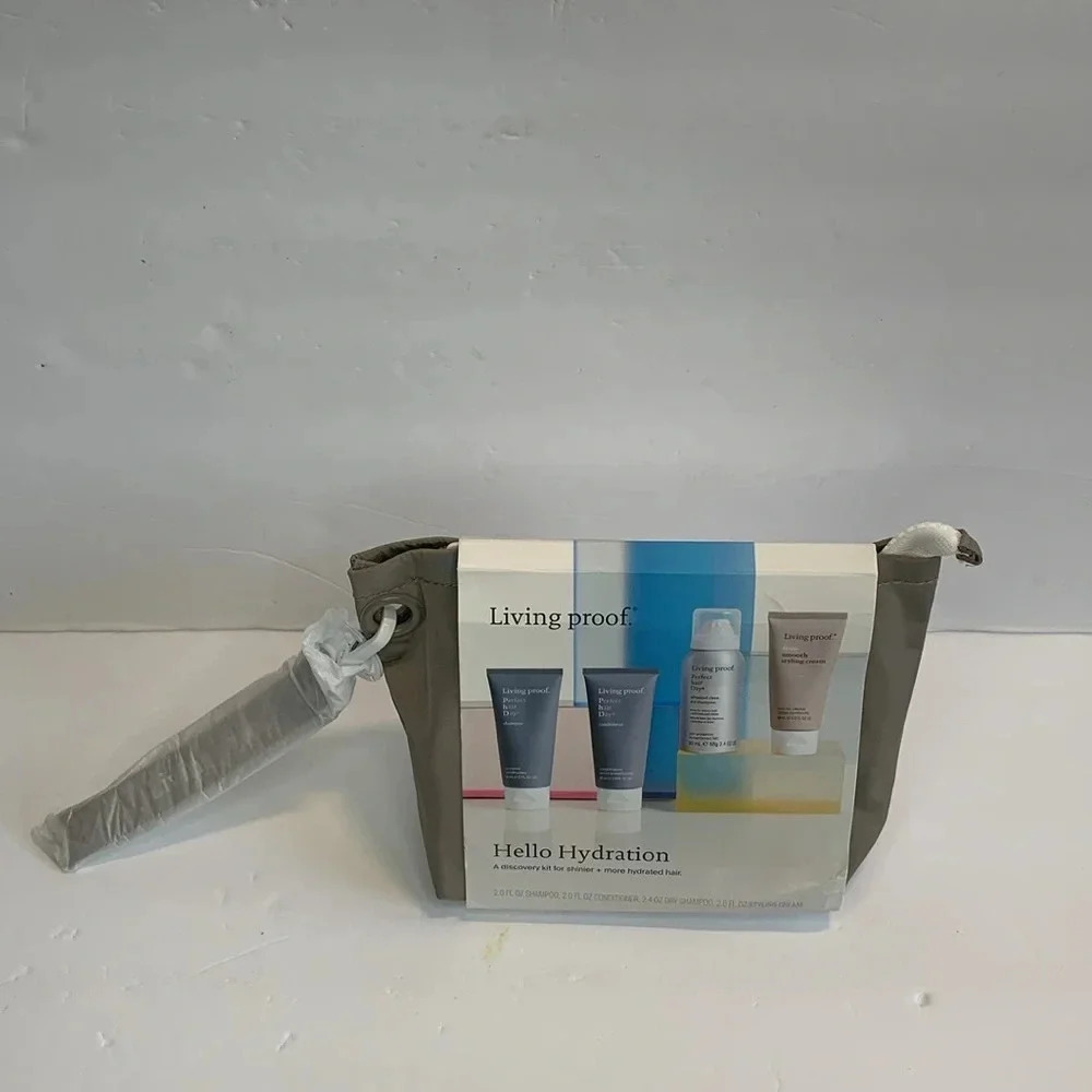 Living Proof Shampoo & Conditioner Hydration 4-Piece Travel Set with Bag New - Picture 8 of 8